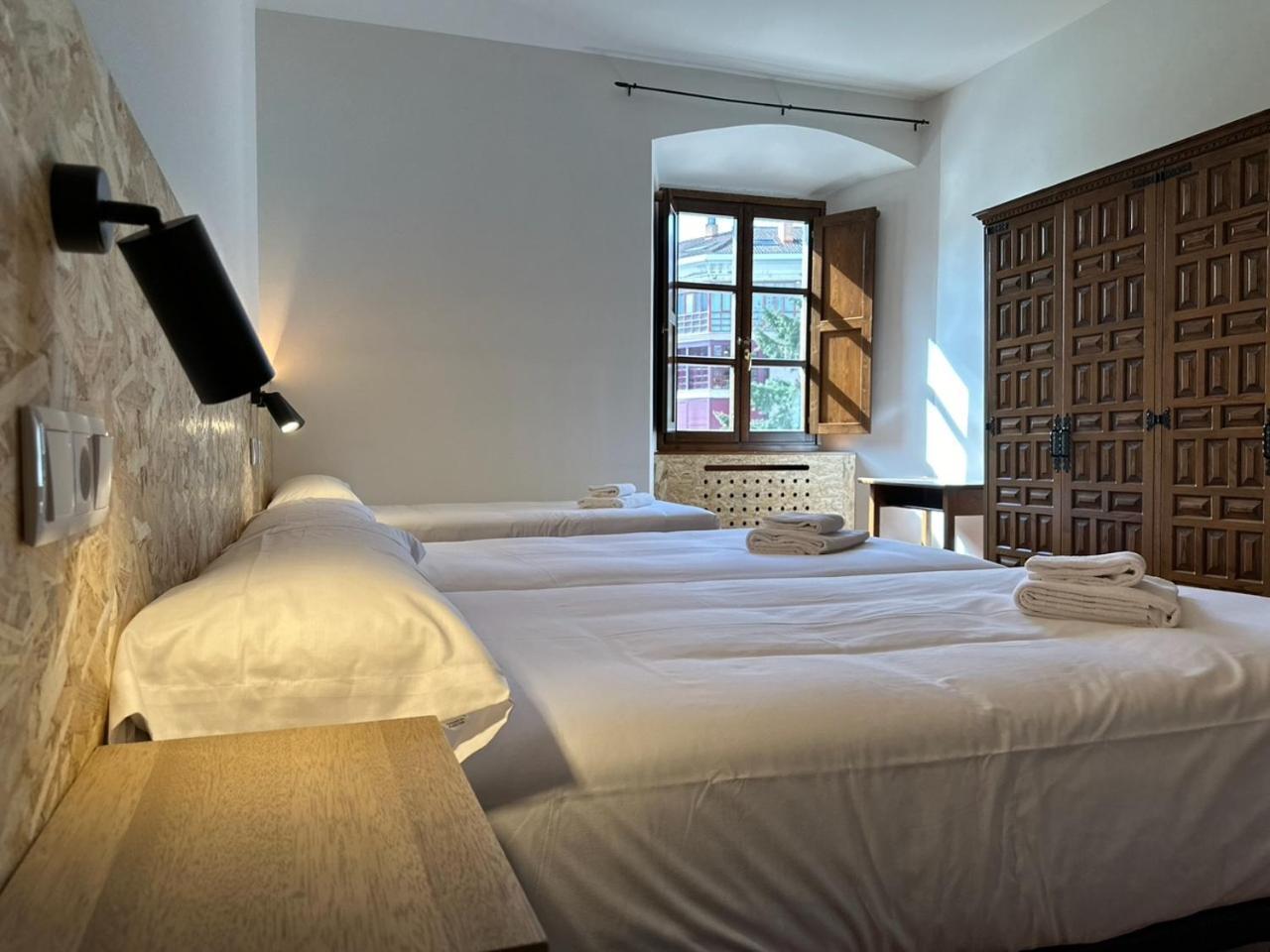 Hotel Y Albergue Real Fabrica De Ezcaray Εξωτερικό φωτογραφία